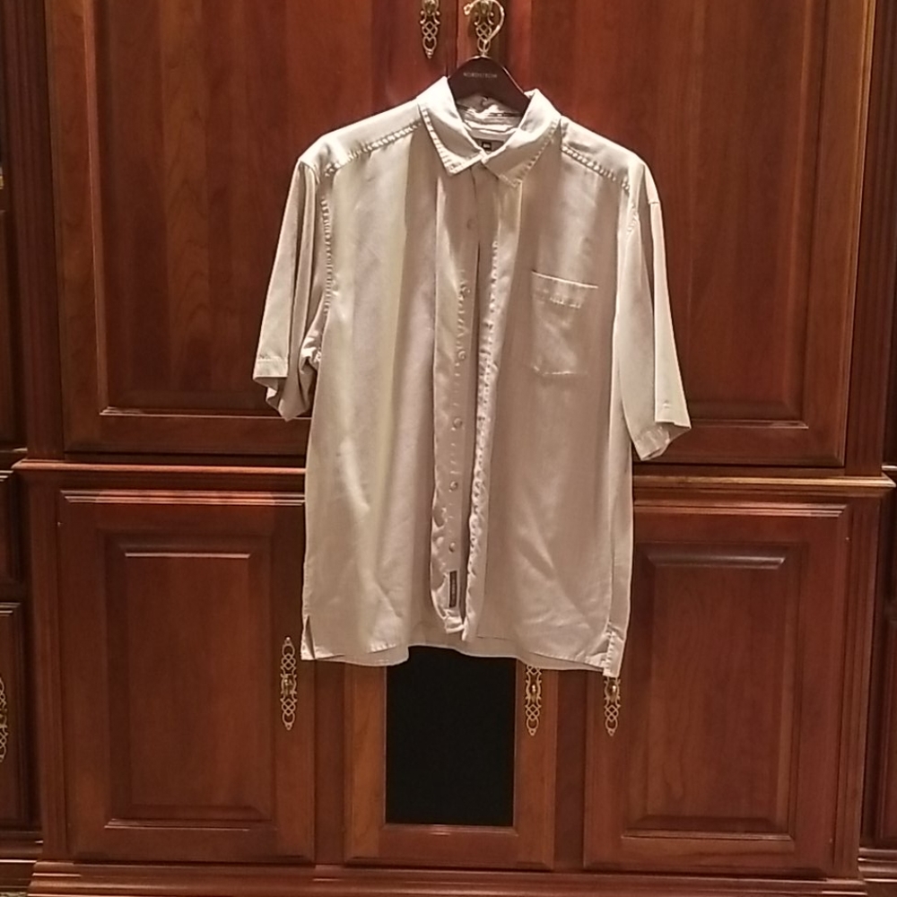 REI Mens Short Sleeve Shirt